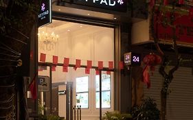 Keypad Hotel - 24 Hang Ga